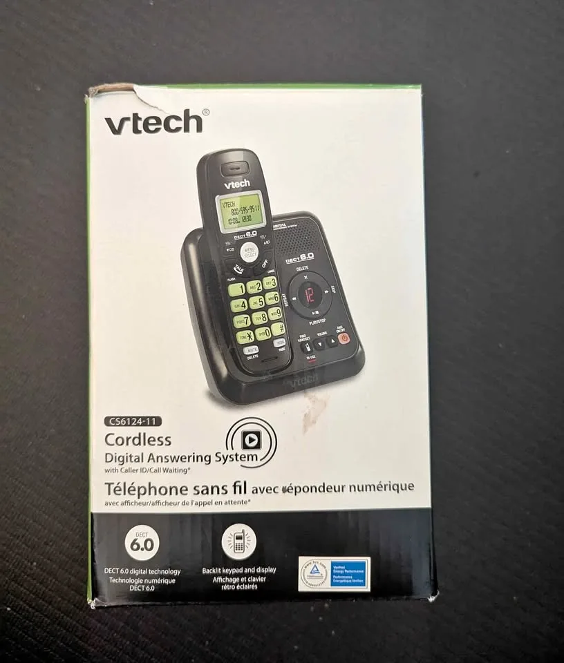 VTech DECT 6.0 Cordless Phone with Answering System thumbnail