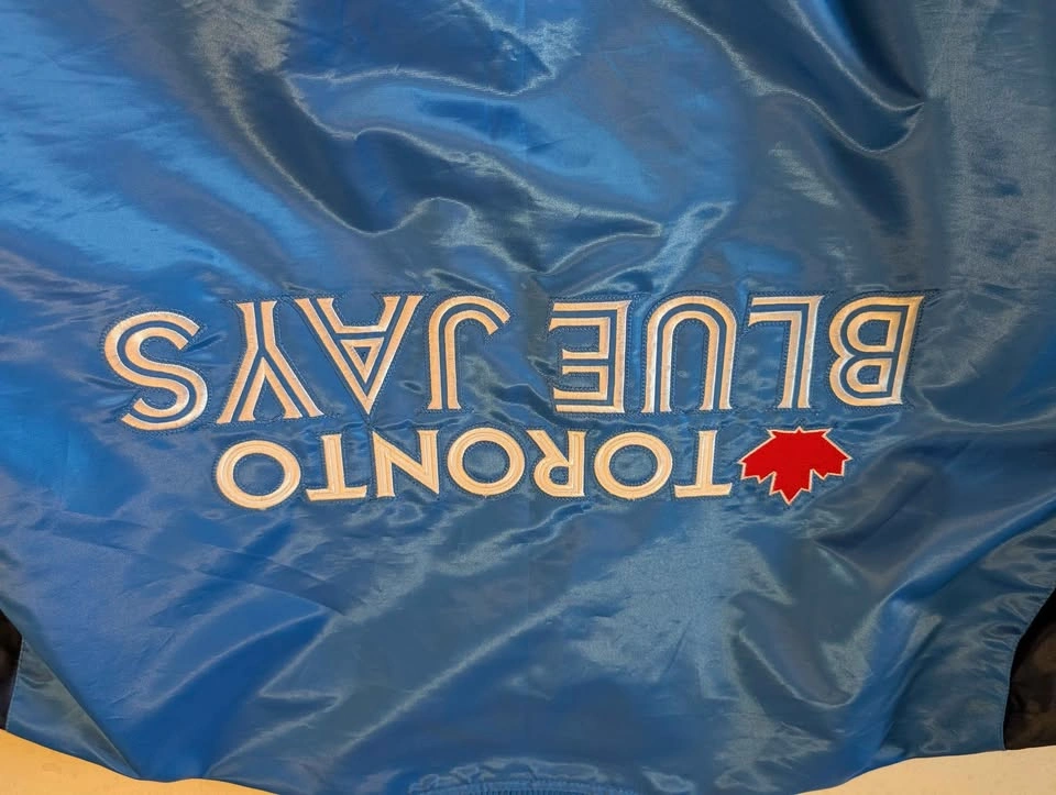 Hoodies and Blue Jays jacket - photo 3