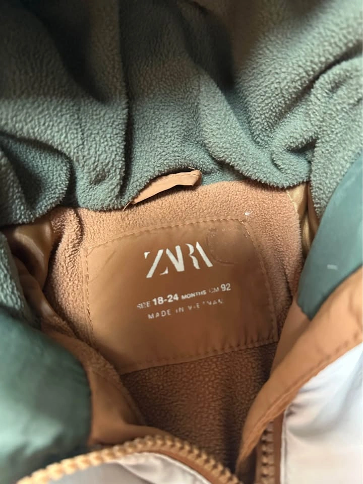 Zara Toddler Coat 18-24 months - photo 2