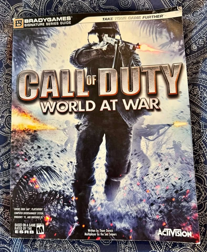 Call of Duty: World at War BradyGames Strategy Guide (2008)