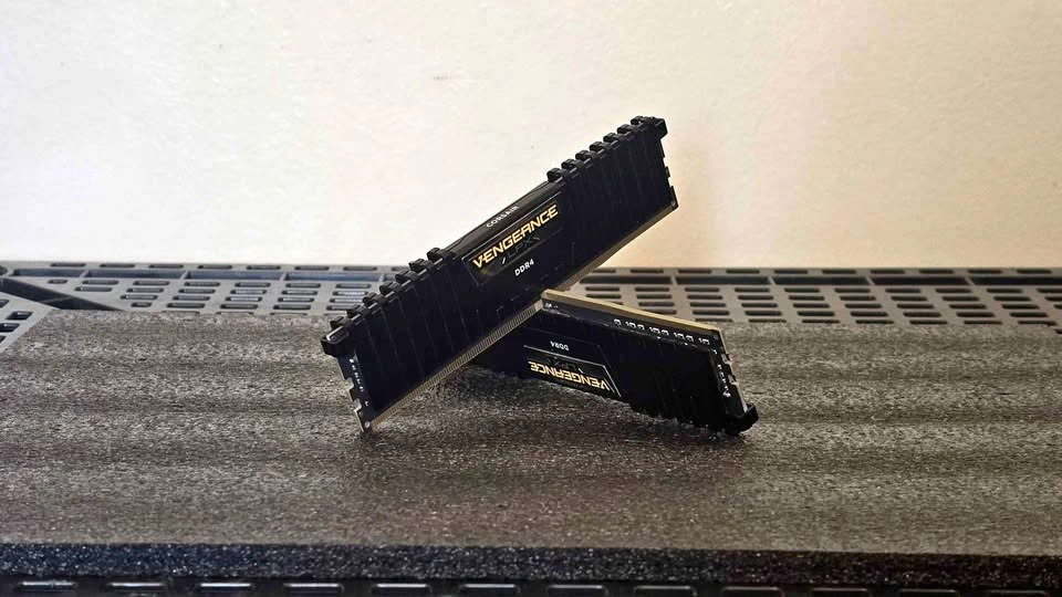 Corsair Vengeance LPX 16GB (2x8GB) DDR4 3600MHz RAM