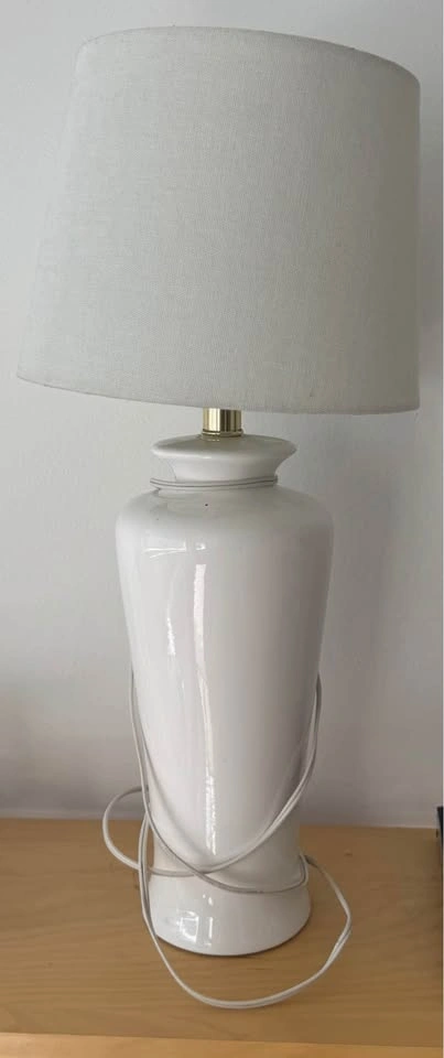 Home Décor Collection – Ceramic Lamp, Folk Art & Nordic Santa - photo 3