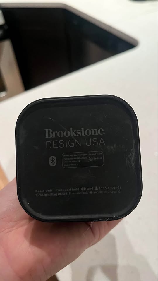 Brookstone speaker - photo 2