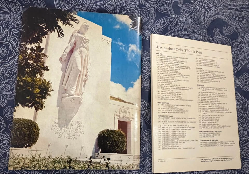 Military History Book Lot: Vietnam War, Pearl Harbor & Prints - photo 2