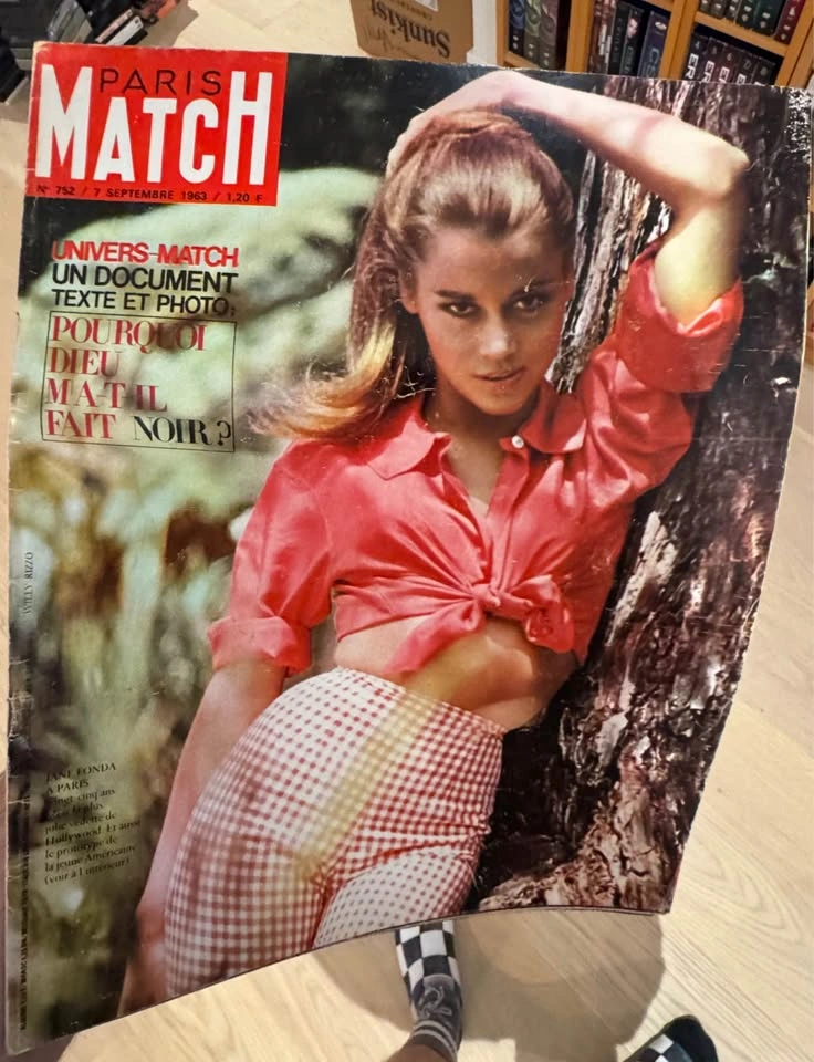Vintage 1950s–1960s European Fashion & Celebrity Magazines - photo 3