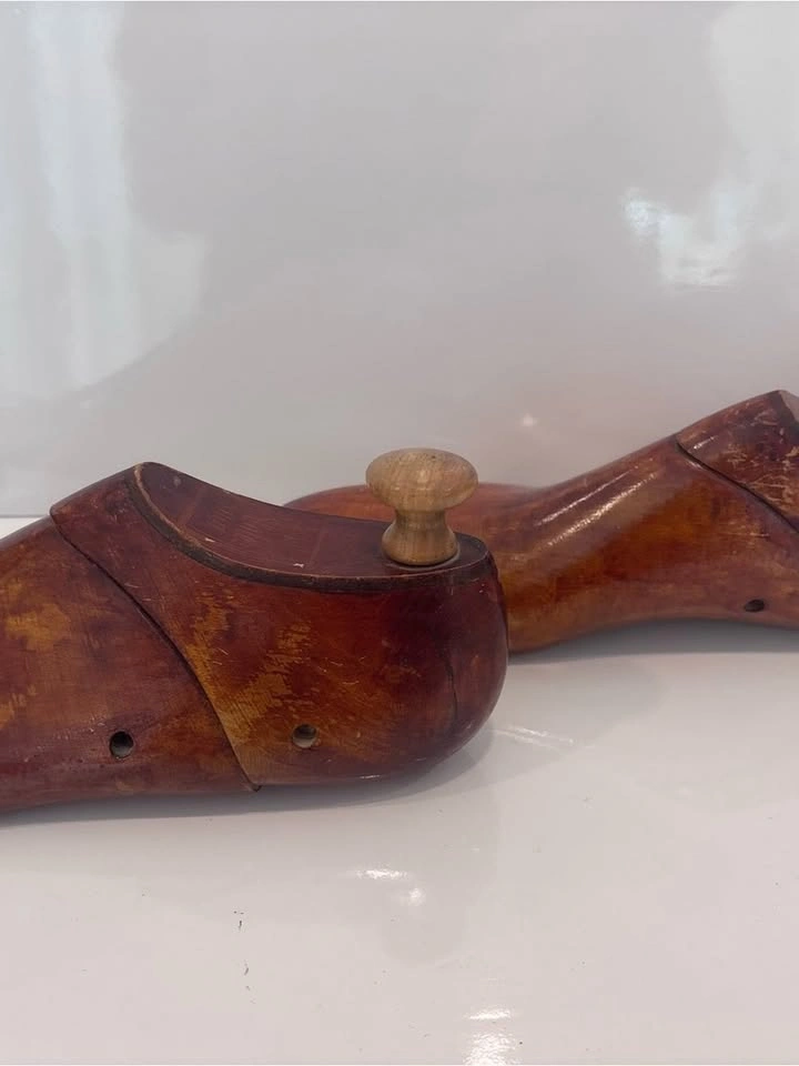 Antique The Slater Shoe Montreal wooden shoe tree forms - photo 5
