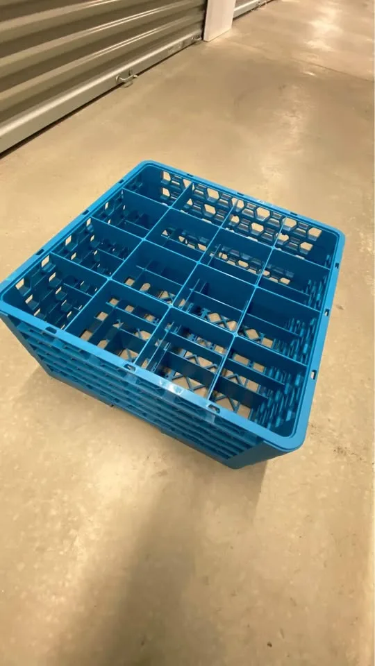 Carlisle Glass Rack 16 Compartments with 3 Extenders image indicator(4)