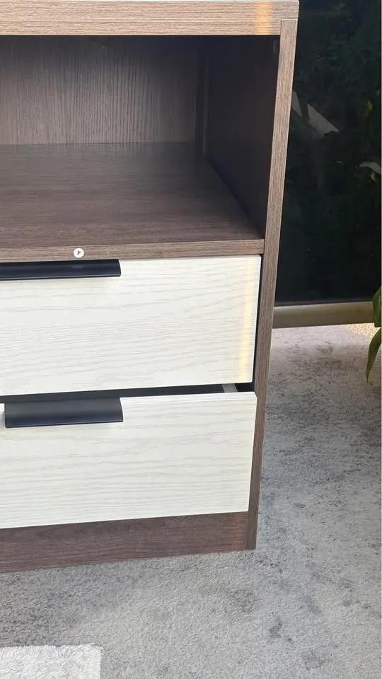 2 Drawer Nightstand - only one image indicator(2)