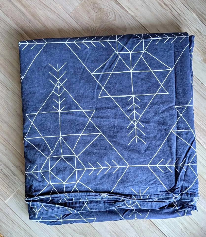 Queen duvet cover