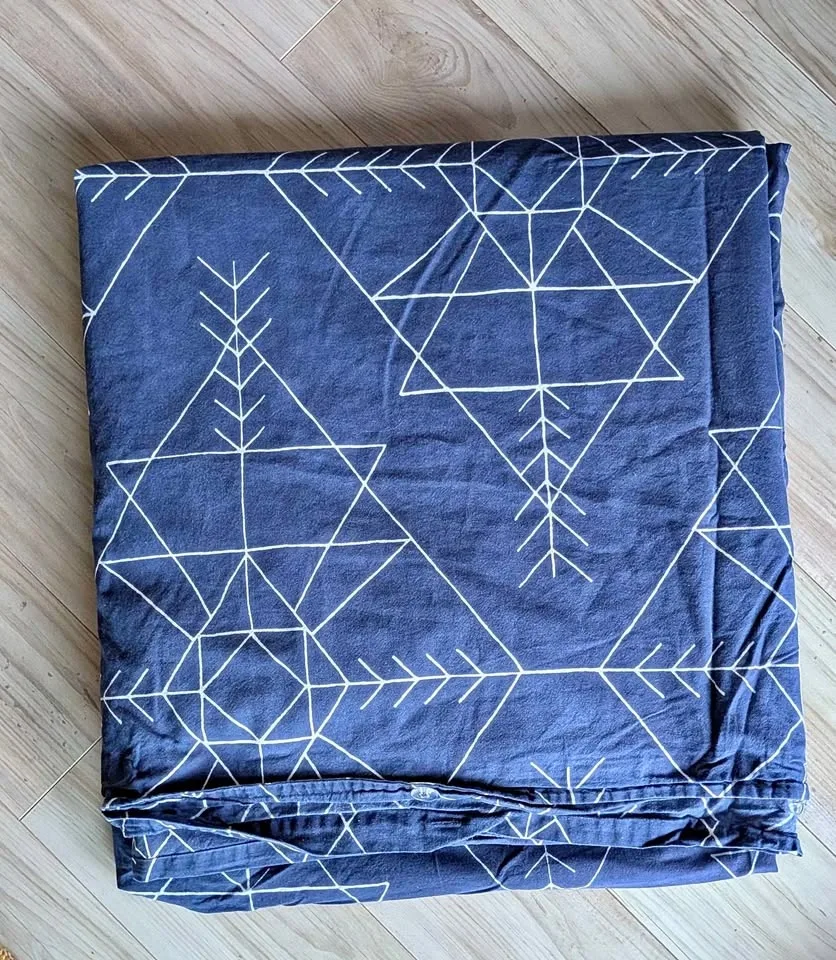 Queen duvet cover