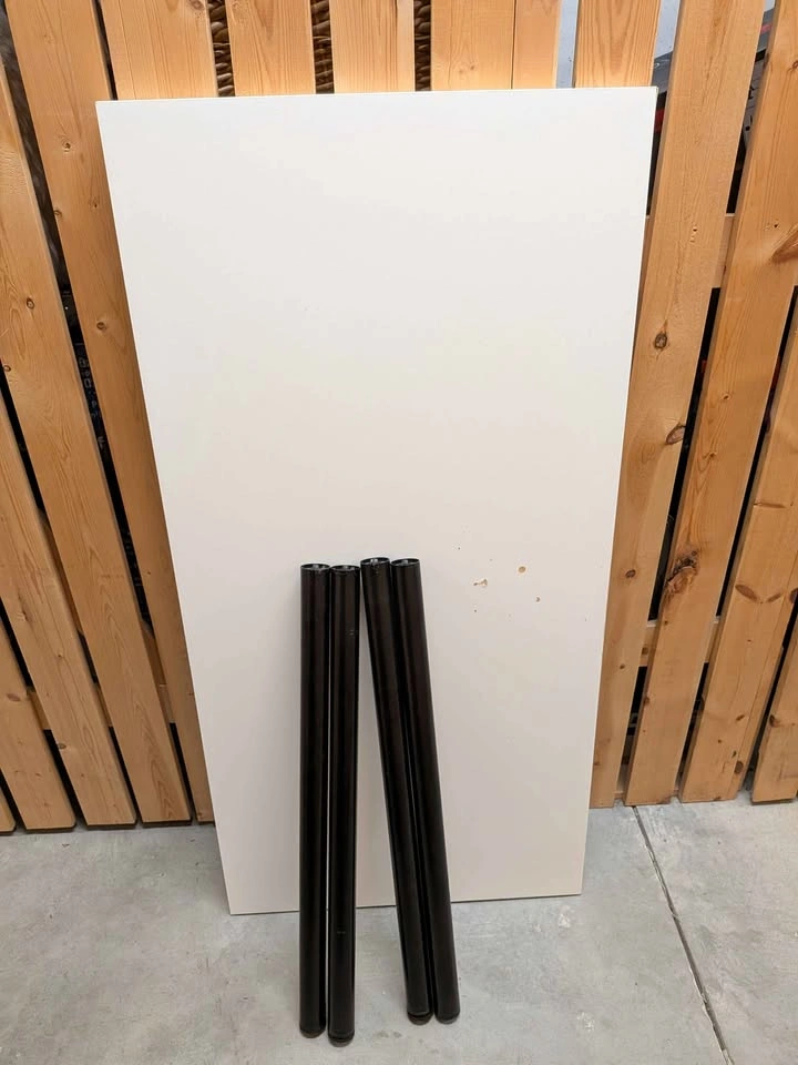 IKEA Linnmon desk and Adils legs