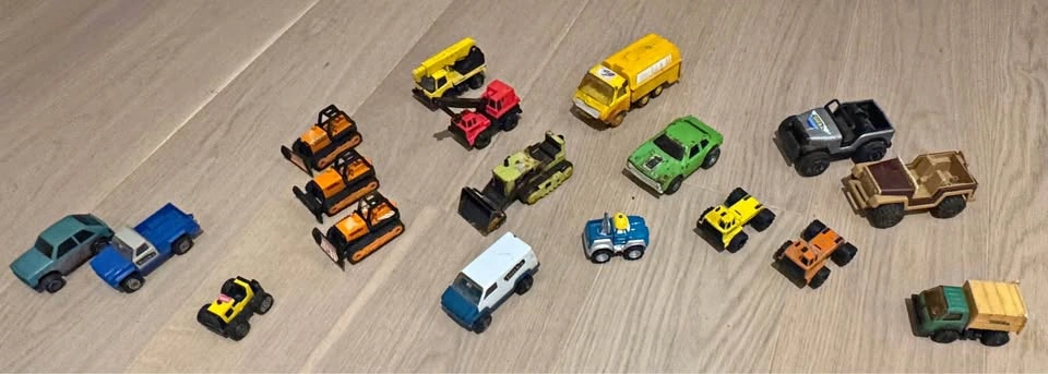 Vintage Tonka Toy Vehicle Lot (18 pcs)