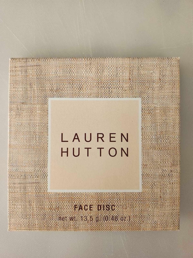 Lauren Hutton Face Disc – Yellow Tone – NEW IN BOX - photo 2