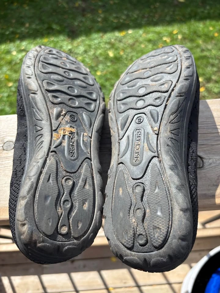 Skechers Slip-On Shoes Size 8.5 - photo 5
