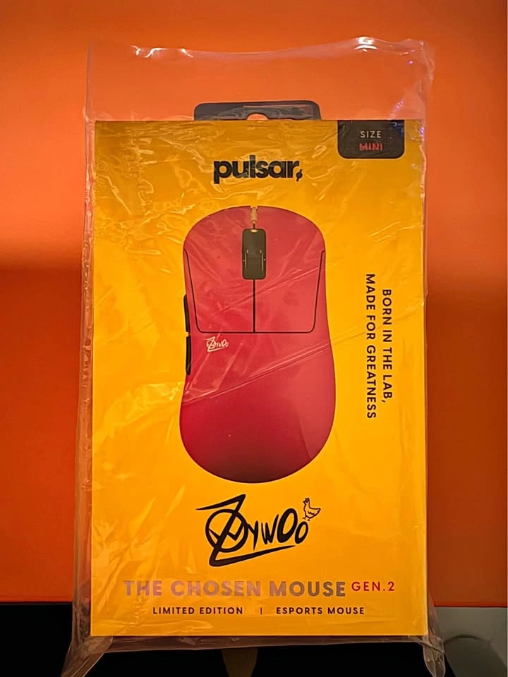 Pulsar Zywoo the chosen mouse gen.2 mini