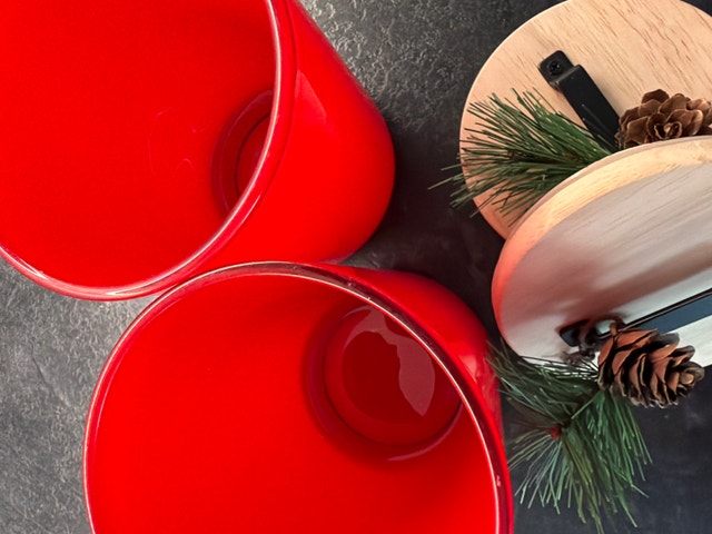 Red Glass Containers - photo 3