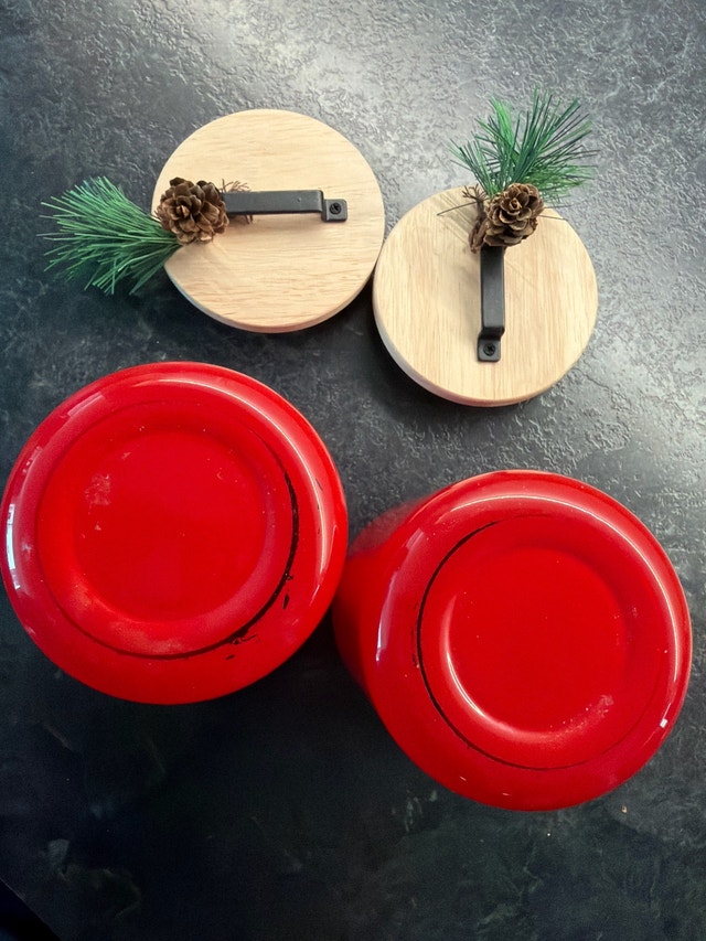 Red Glass Containers - photo 5