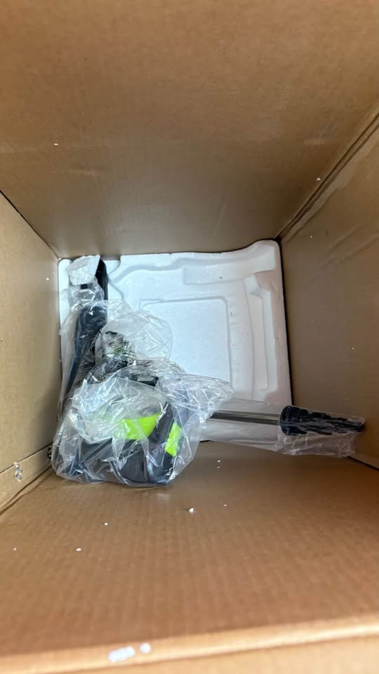 1800W Electric Pressure Washer - $180 - photo 2