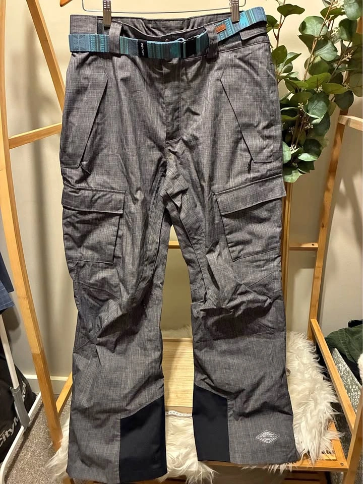 Men’s Columbia Ski Pants size Med