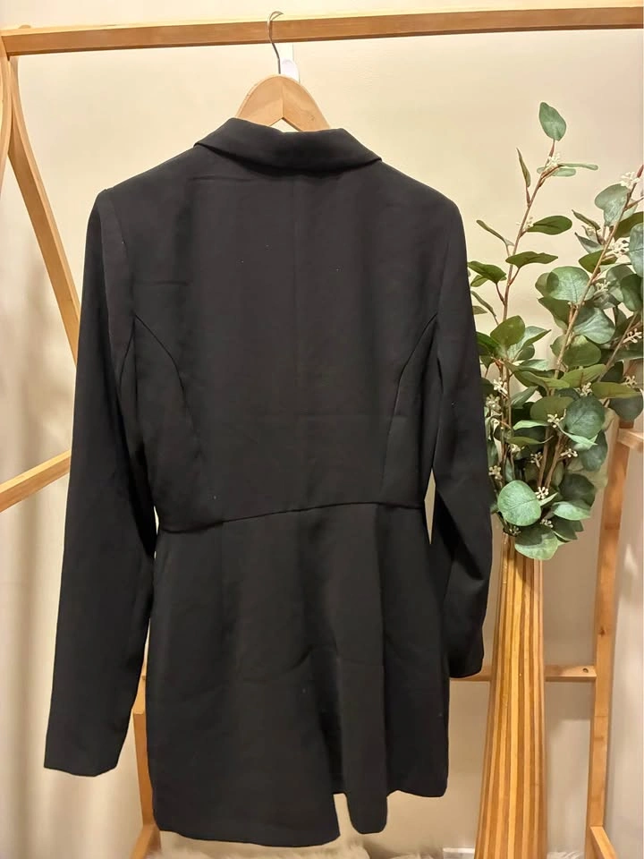 Dynamite Rushed Blazer/Dress size Med - photo 4