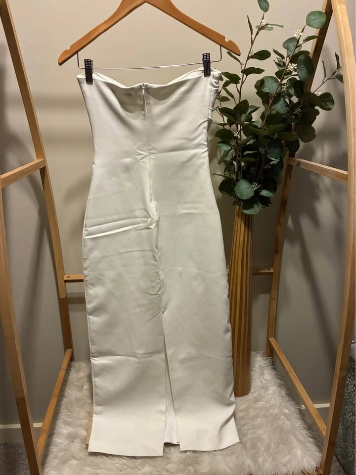 NWOT Zara White Strapless Dress size SM - photo 5