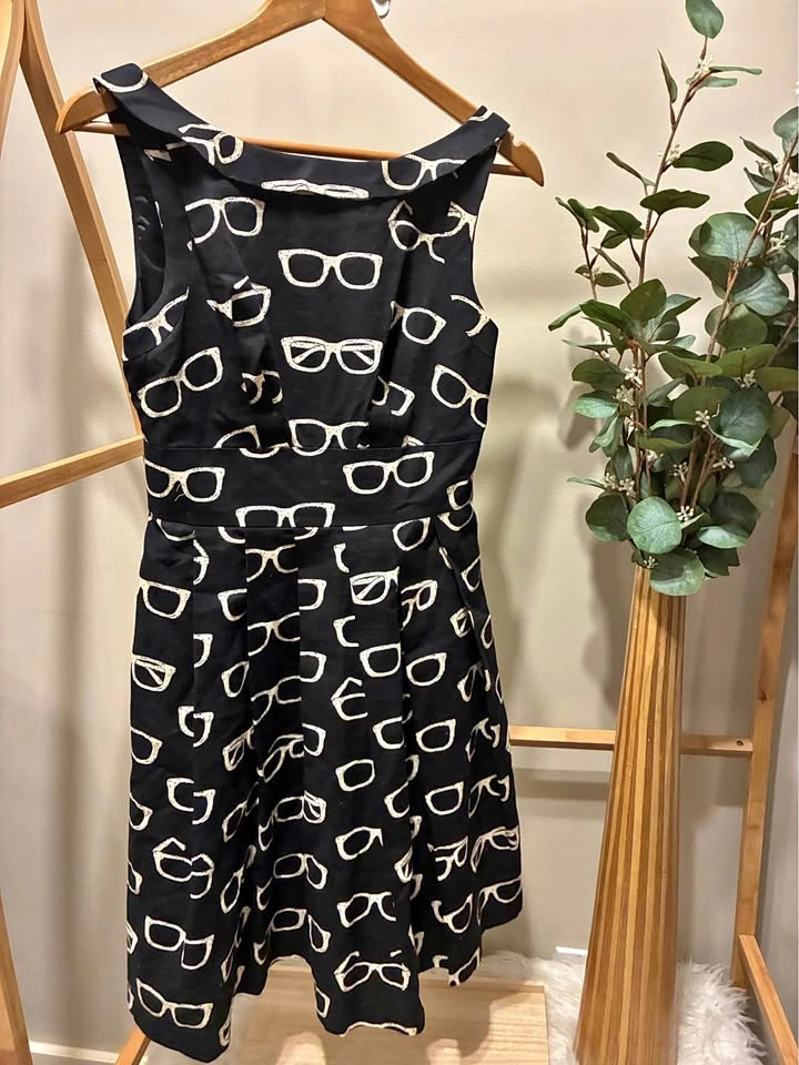 Eva Franco by Anthropologie Black Dress size 4