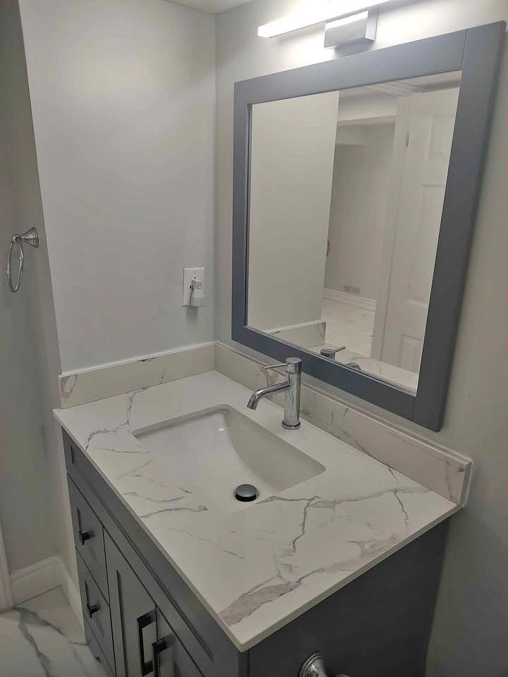 2 Beds 1 Bath Apartment