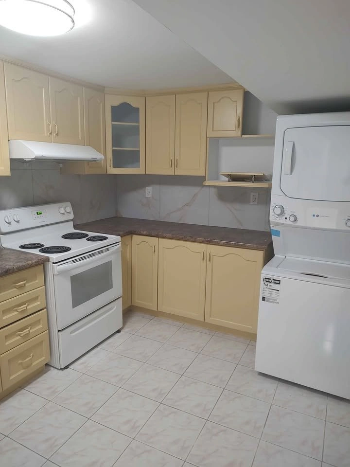 2 Beds 1 Bath Apartment - photo 2