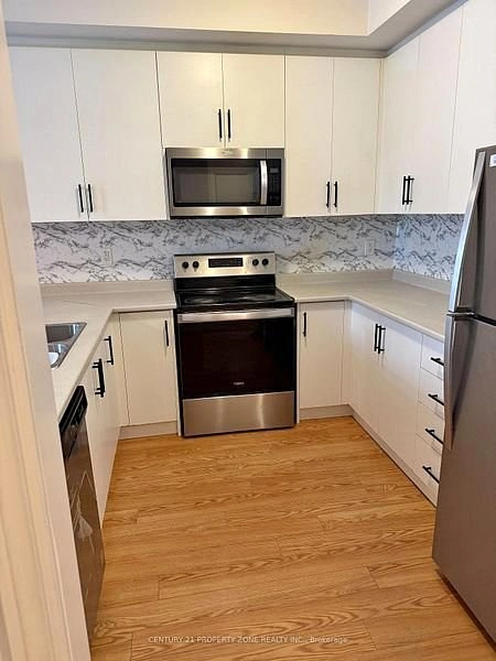 2 Beds 2 Baths Townhouse