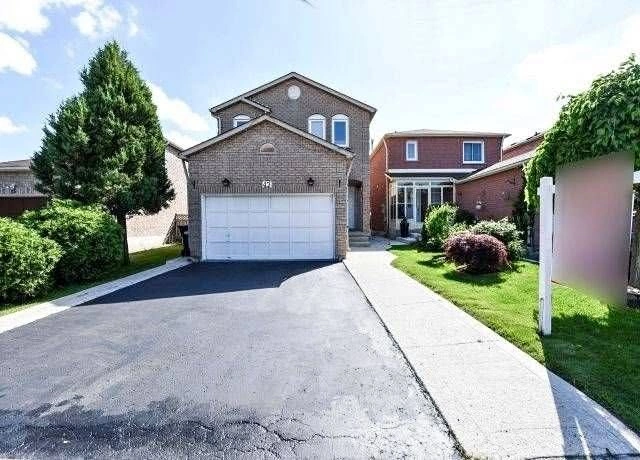 4 Beds 3 Baths House