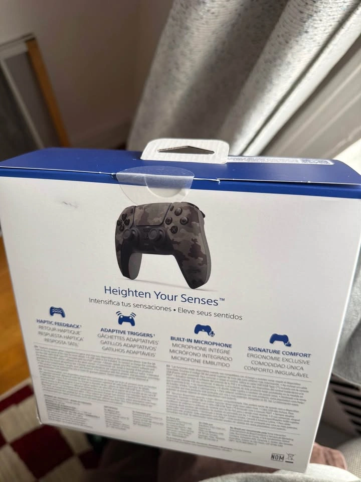 Ps5 DualSense Controller - photo 2