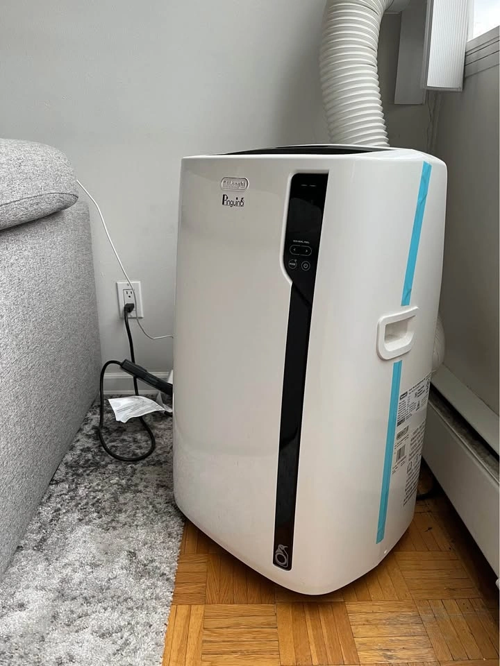 DeLonghi Pinguino Portable Air Conditioner & Heater - photo 2
