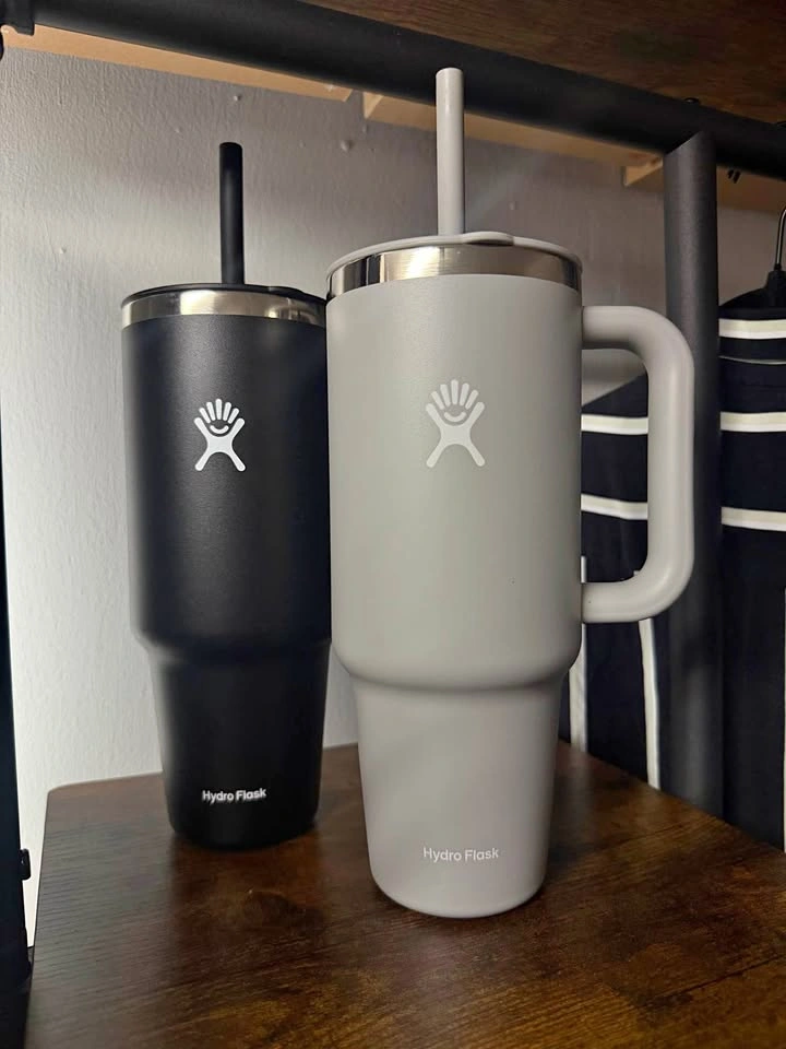 Hydro Flask All Around Travel Tumblers (40 oz w/ Handle)