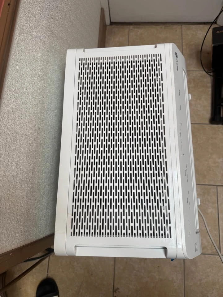 Smart Window Air Conditioner - photo 2