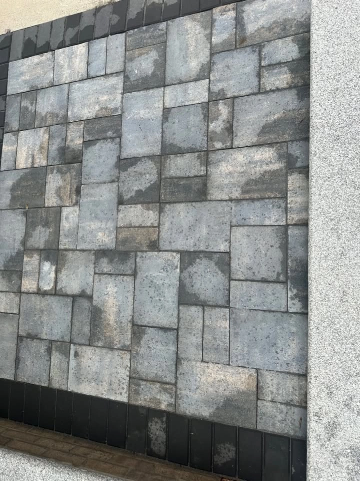 Cambridge Armortec Limestone Quarry Blue Pavers - photo 2