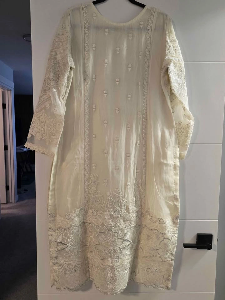 Pakistani Baroque Brand 3 Pieces Net Embroided/Embellished Dress - photo 3