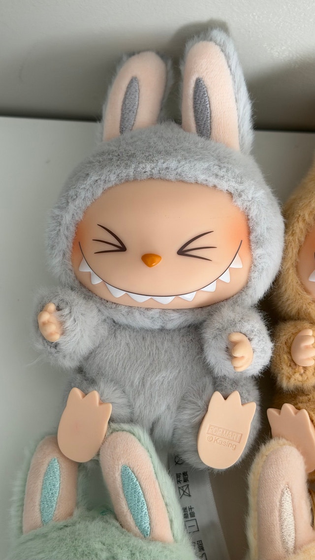 Labubu Have a Seat - Full Set of 6 - photo 2
