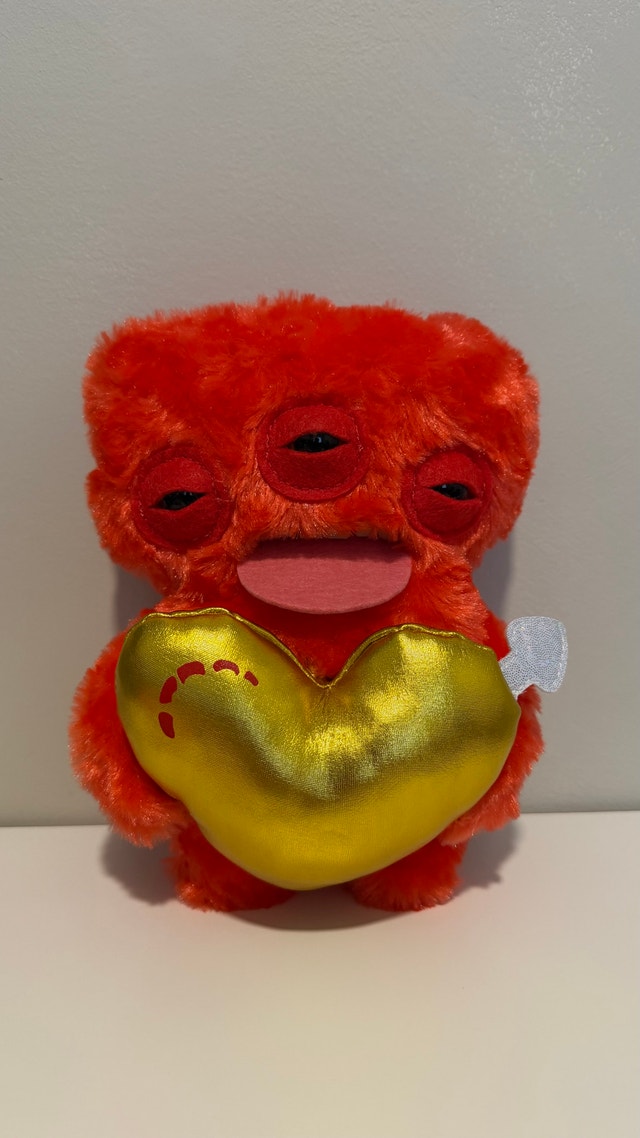 Fuggler Love Fugg 9-Inch Plush (Annoyed Alien)