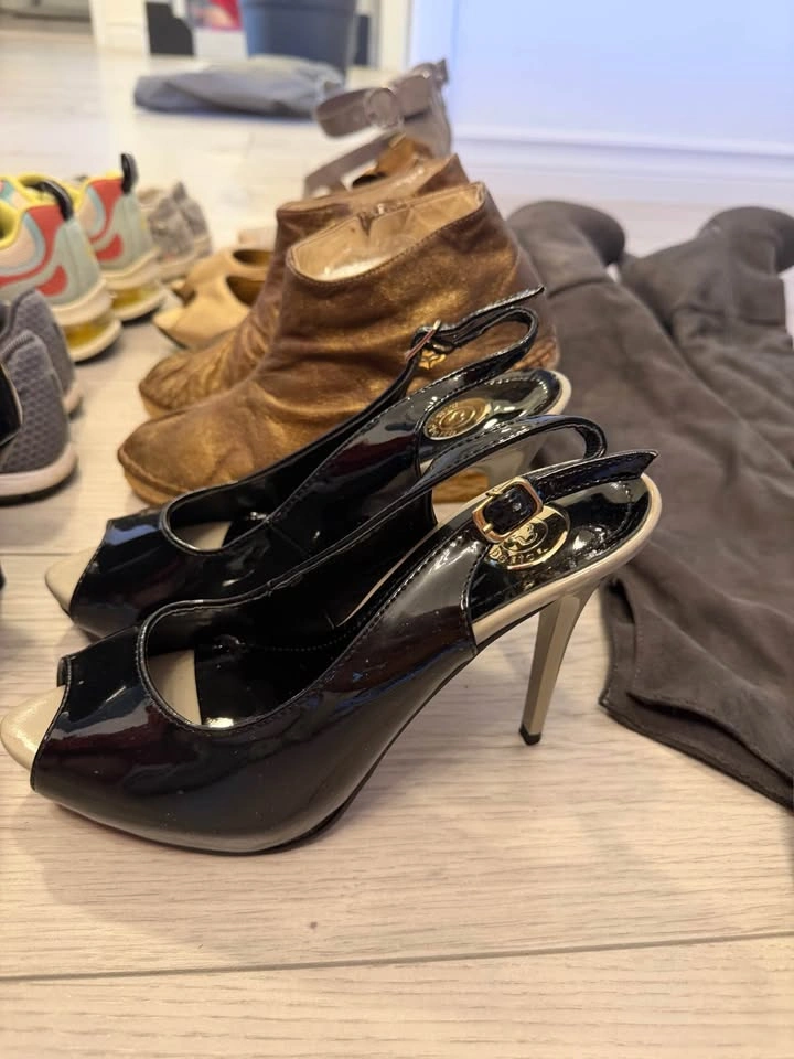 Women's Shoe Lot - Steve Madden, Nike, Skechers, Converse - photo 3