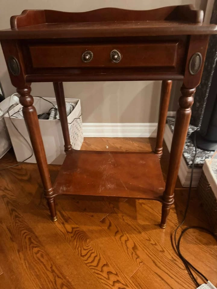 Wooden side table - photo 2