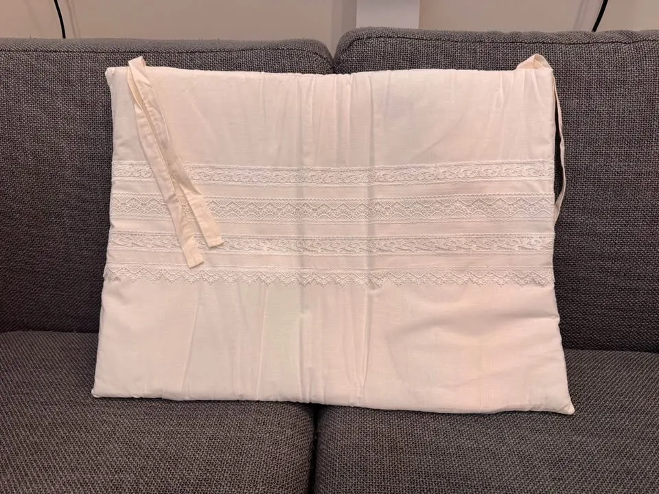 White Crib Bumper Cushions - Made in Turkey image indicator(3)