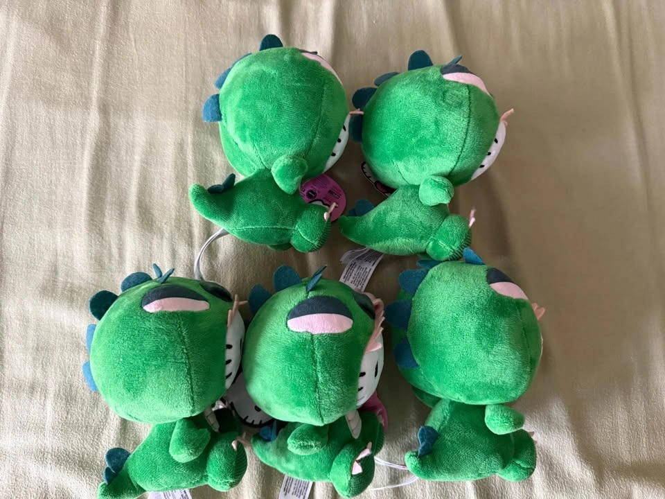 Hello Kitty Green Dragon Plush - photo 2