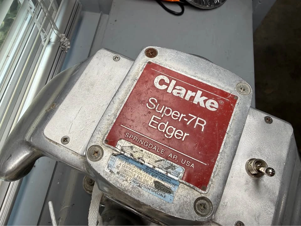 Clarke Super-7R Floor Edger – Wood Floor Edging Sander - photo 4