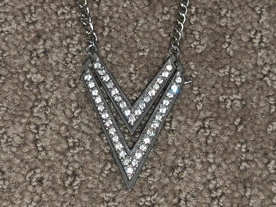 Long Necklace Jewelry - Angled Frames Rhinestones - photo 2