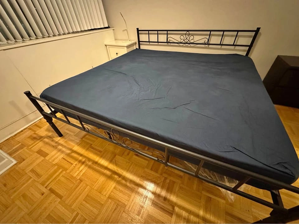 King size Black Metal Bed Frame with Mattress