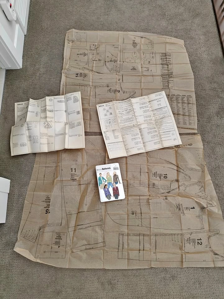 Butterick Sewing Pattern - Sport Jacket Blazer - Sizes: 6 to 12