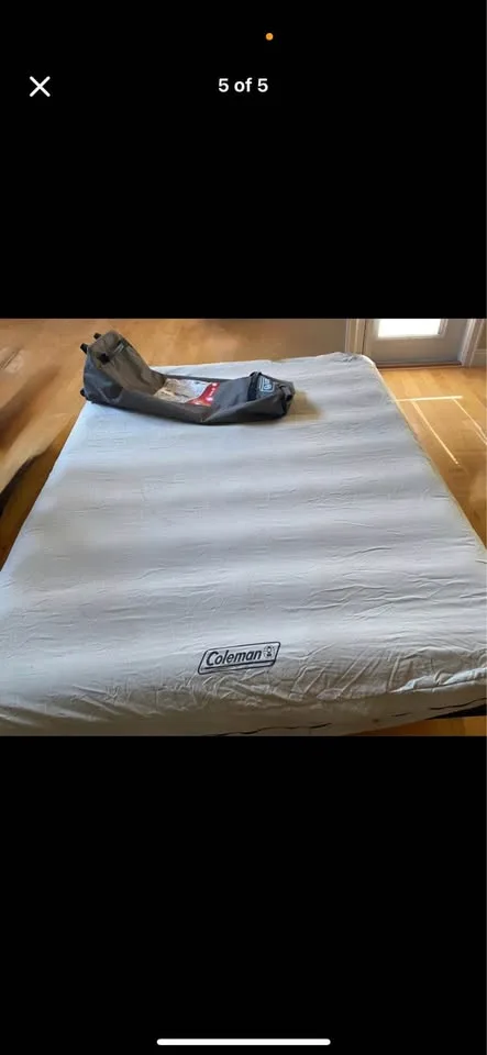 Coleman Camping Cot with Air Mattress – Very Good Condition image indicator(2)