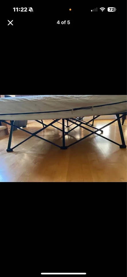 Coleman Camping Cot with Air Mattress – Very Good Condition image indicator(3)