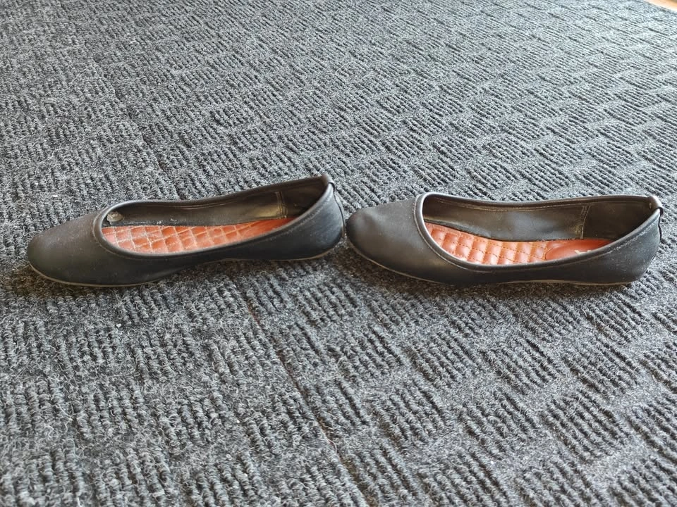 Women MIA Black Ballet Flats Slip On Shoes - Size 7.5 - photo 5