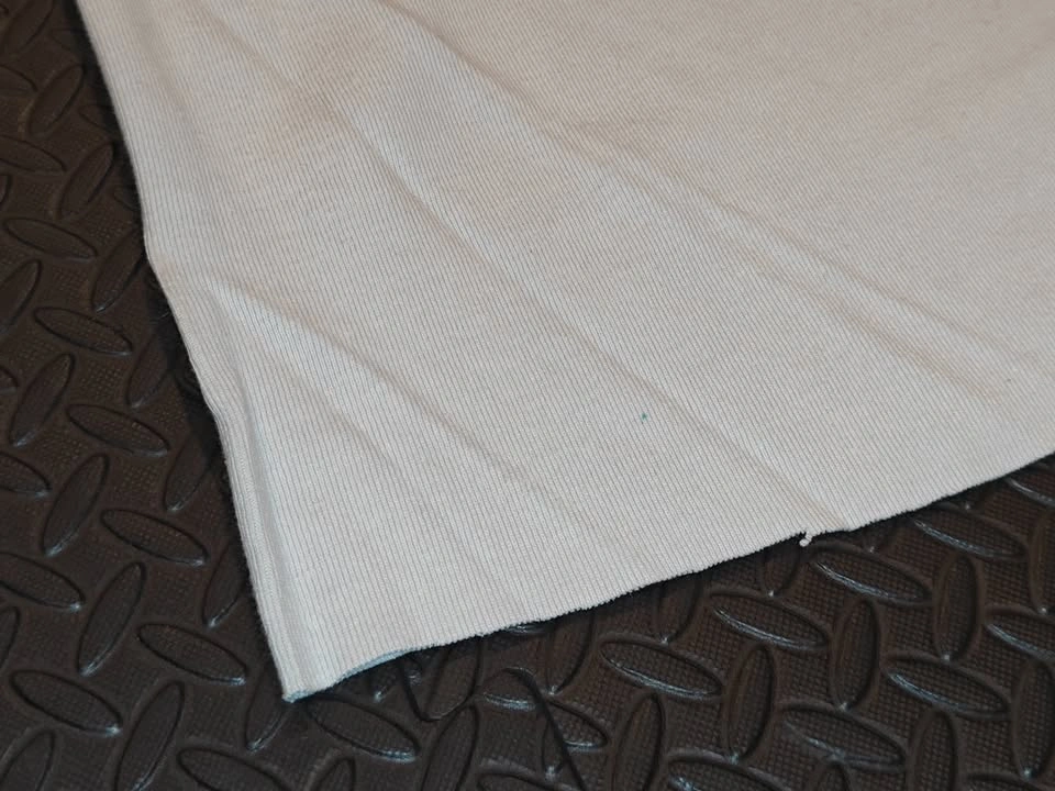 80" Off-White Ribbed Knit Tubing Fabric - photo 2
